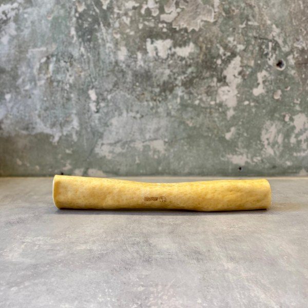 Rauh! Large // healthy and long lasting moose hide chew
