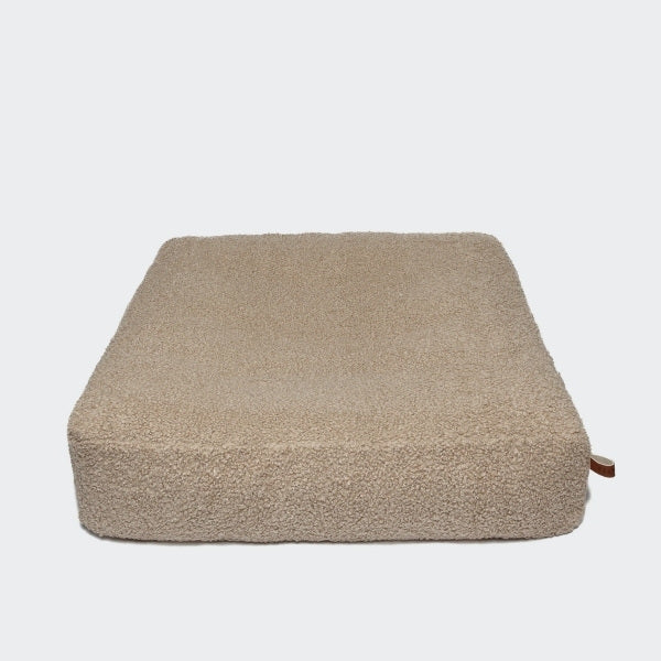Cloud7 Cube // Luxury dog pillow in exclusive design (green tartan) (Kopier) (Kopier) (Kopier)