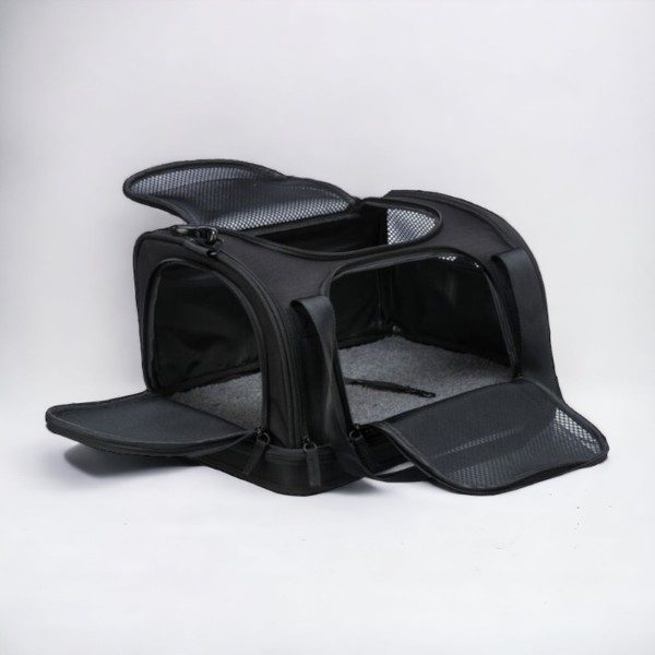 Plane Airline carrier // Flight bag and travel bag for dogs (black)