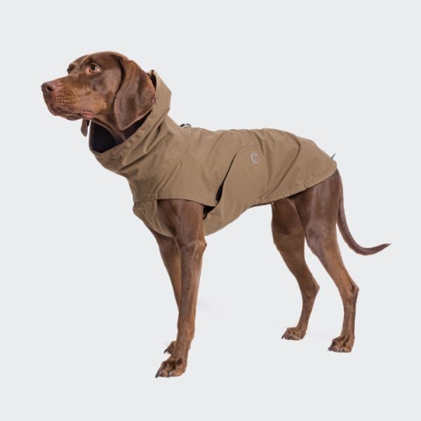 Cloud7 Dublin // Dog raincoat with opening for harness (Sienna, beige)