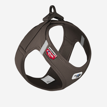 Curli Clasp // Step-in air mesh harness (light tan)