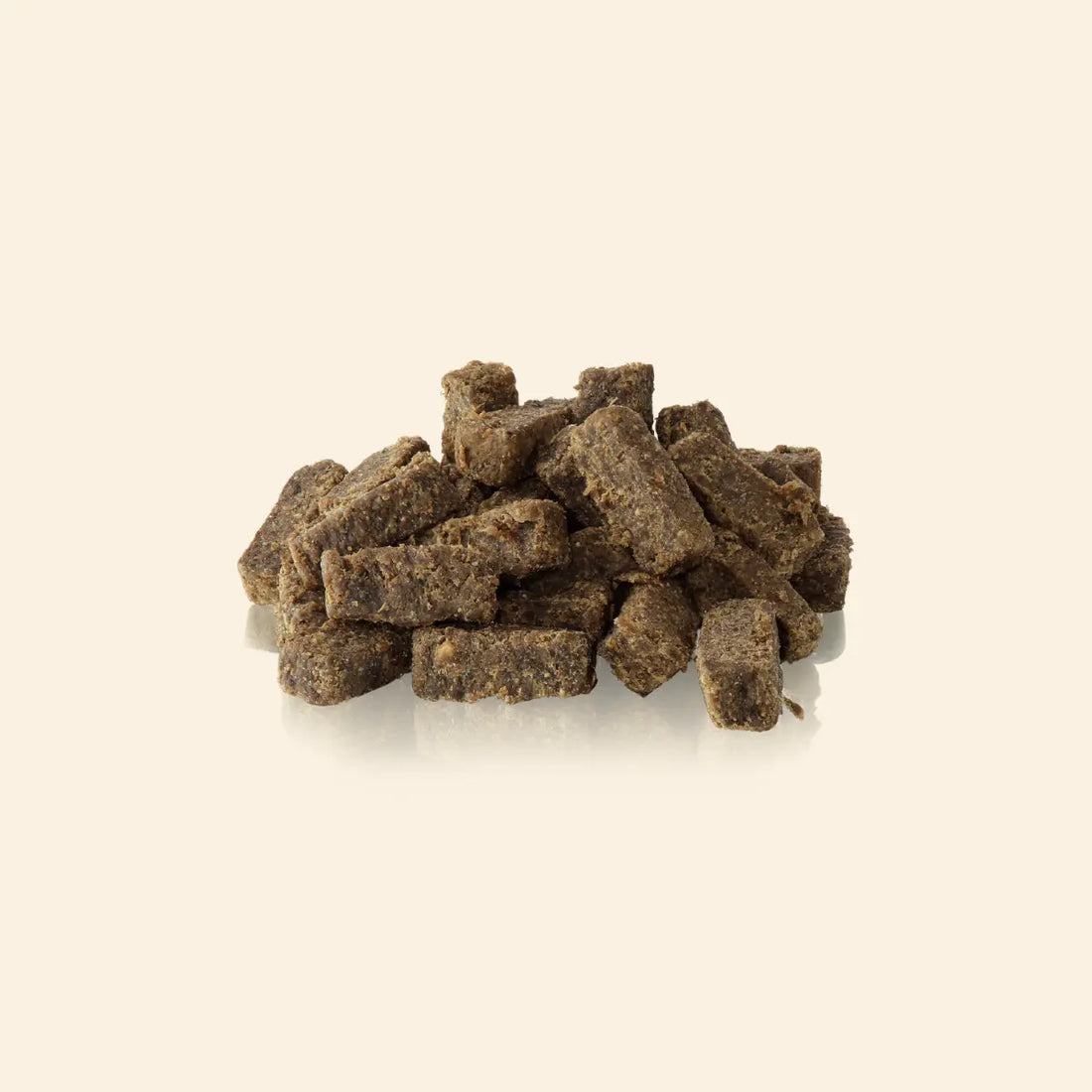 Essential Finest // Large and soft luxury treats (beef & herbs)