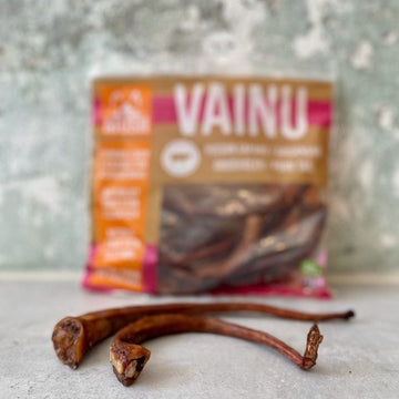 Mush // Dried, hard pig tails (220 g)