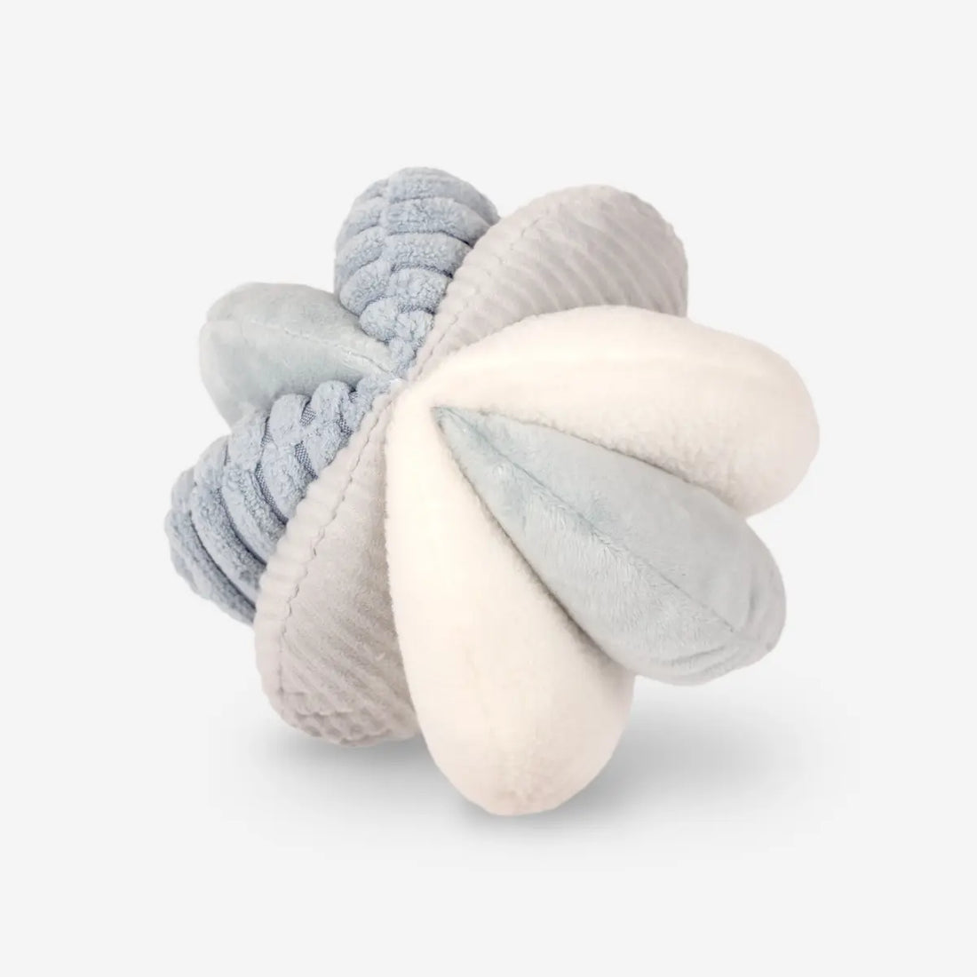 Lambwolf Toto // Activity ball with pockets and squeaker (light blue)