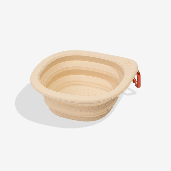 Zee.dog Go bowl // Foldable silicone dog bowl (beige)