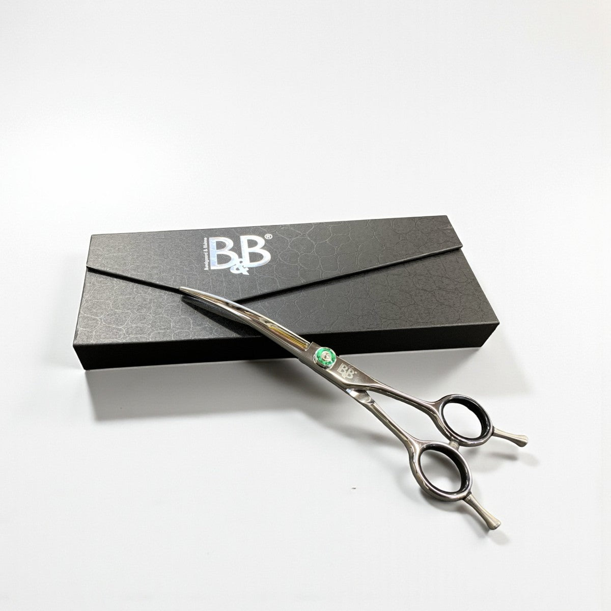 B&B Curved Scissors 6.5\" // Sculpt soft and round shapes on the dog
