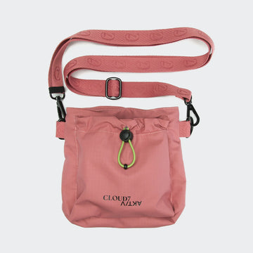 Cloud7 AKTIV Goodie Bag // Crossbody godbidstaske og hundposeholder (Dusty Peach)