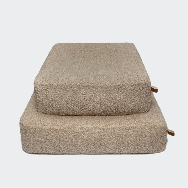 Cloud7 Cube // Luxury dog pillow in exclusive design (green tartan) (Kopier) (Kopier) (Kopier)