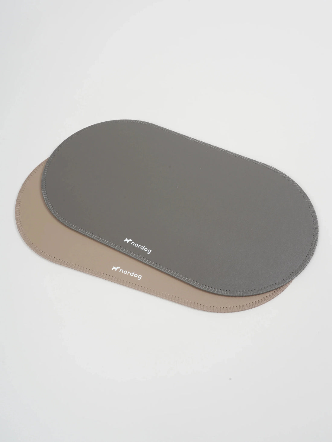 Nordog Placemat // Lille underlag til hundeskåle (kakao)