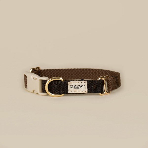 Drew's Dogwear Chocolate // Adjustable collar (dark brown)