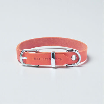 Butter Coral Pink // Halsbånd i blødt læder (lyserød)