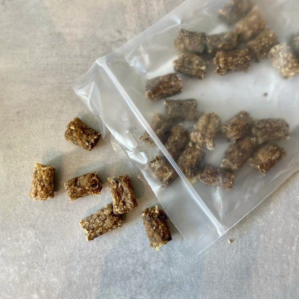 Rauh! Meatball Treat // Freeze-dried beef tallow meatballs