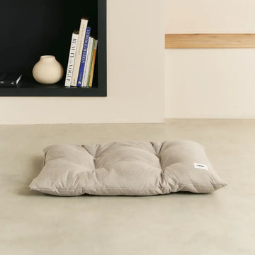 Cafide Bela // Blød og slidstærk hundepude (beige)