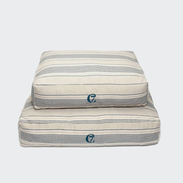 Cloud7 Hideaway // Handcrafted luxury dog basket (herringbone, brown) (Kopier) (Kopier) (Kopier)