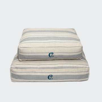 Cloud7 Hideaway // Handcrafted luxury dog basket (herringbone, brown) (Kopier) (Kopier) (Kopier)