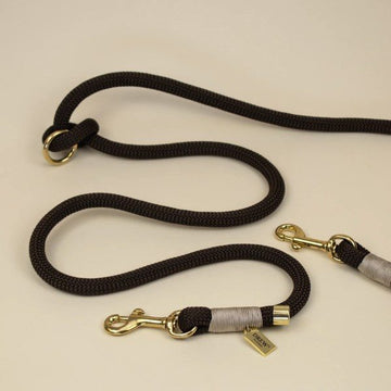 My First Leash // Adjustable and soft puppy leash (espresso)