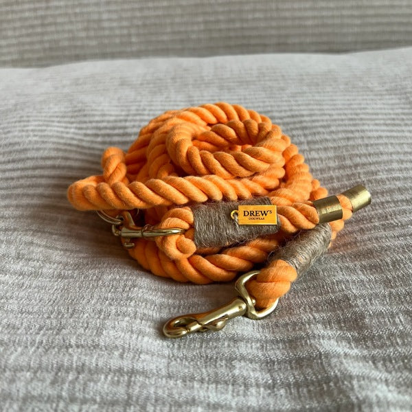 Drew's Dogwear Peach // Soft rope braided dog leash (orange)