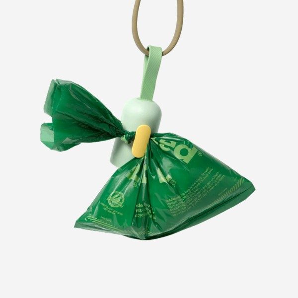 Earth Rated Dispenser // Poop bag holder incl. 15 poop bags