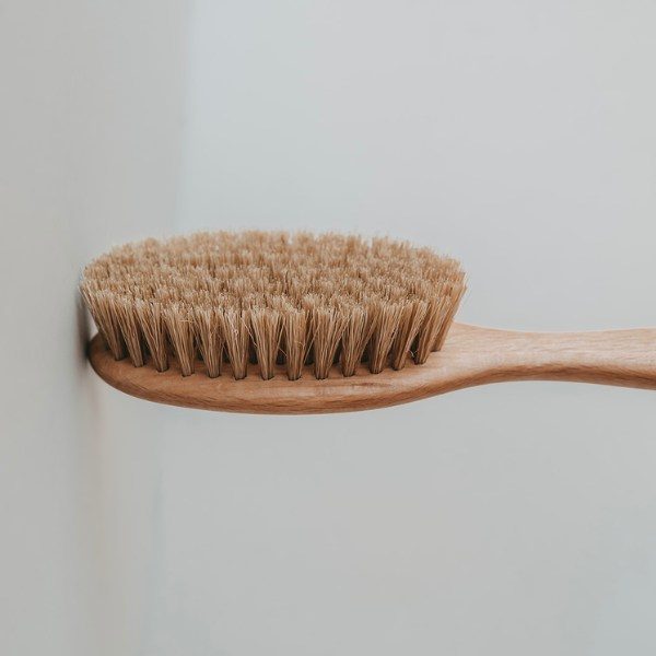 Lila Loves It // Brush for puppies
