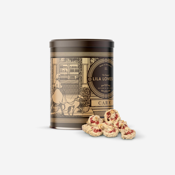 Lila Loves It Venison Pralines // Dog biscuits with venison in a beautiful metal tin
