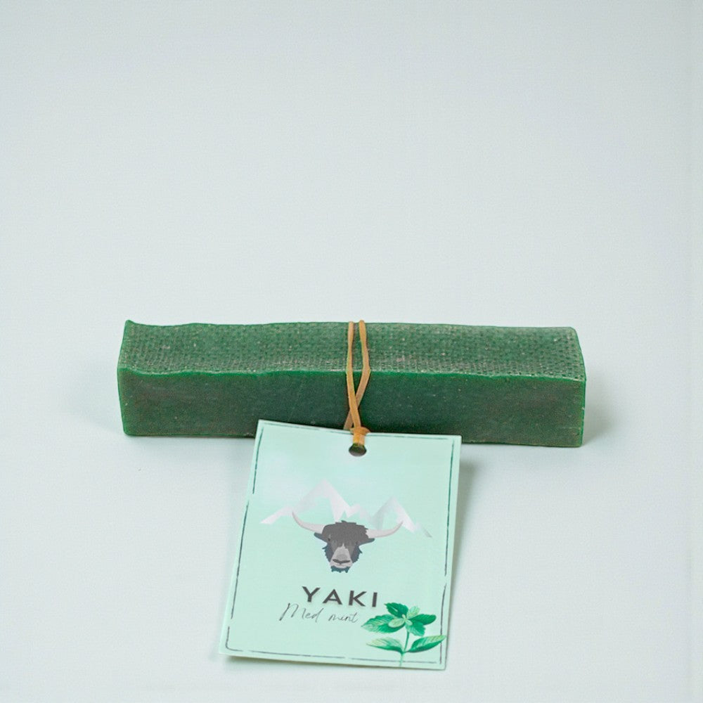 Yaki Roha Yaki Chewing Bone, Mint // Natural and long-lasting chewing bone – Hunni