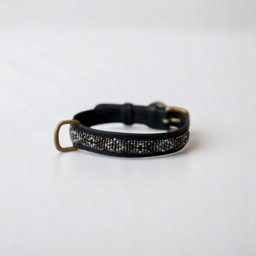 Zinj Ombina Black // Håndlavet hundehalsbånd med perler